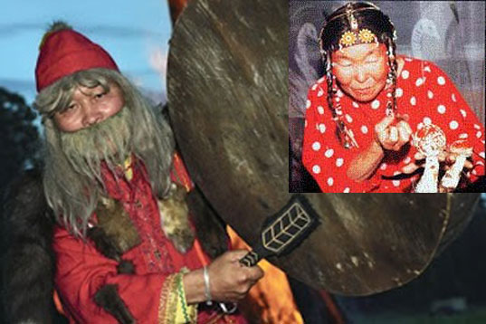 這麼奇怪的衣服，除了Santa 沒其他人會穿了